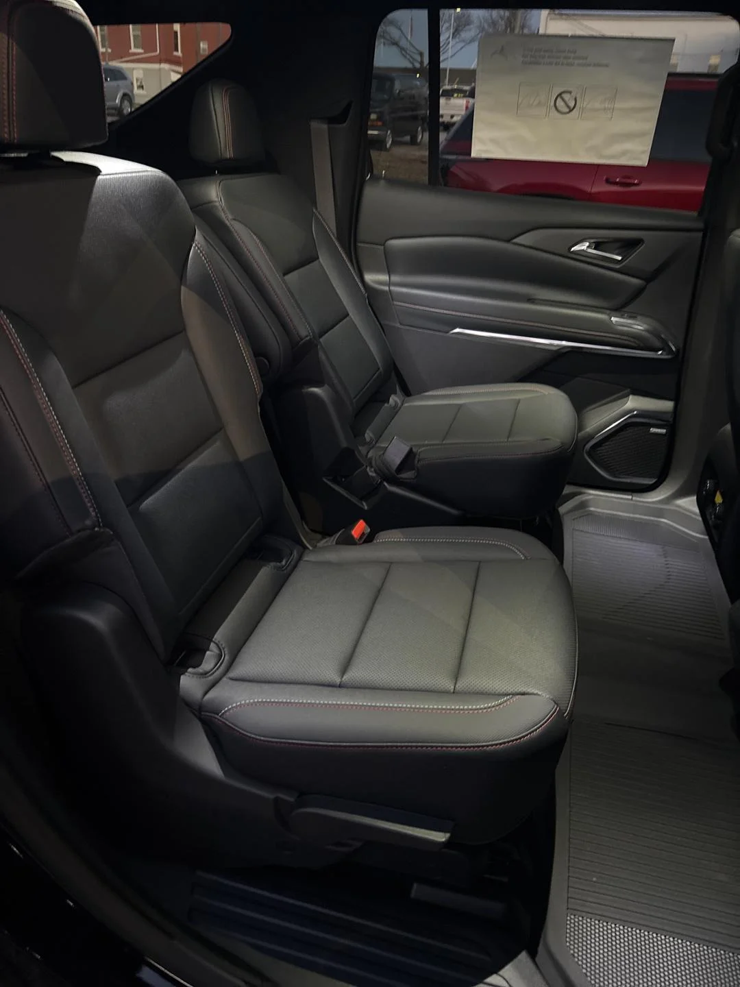 2026 Chevrolet Traverse Z71 - Photo 10
