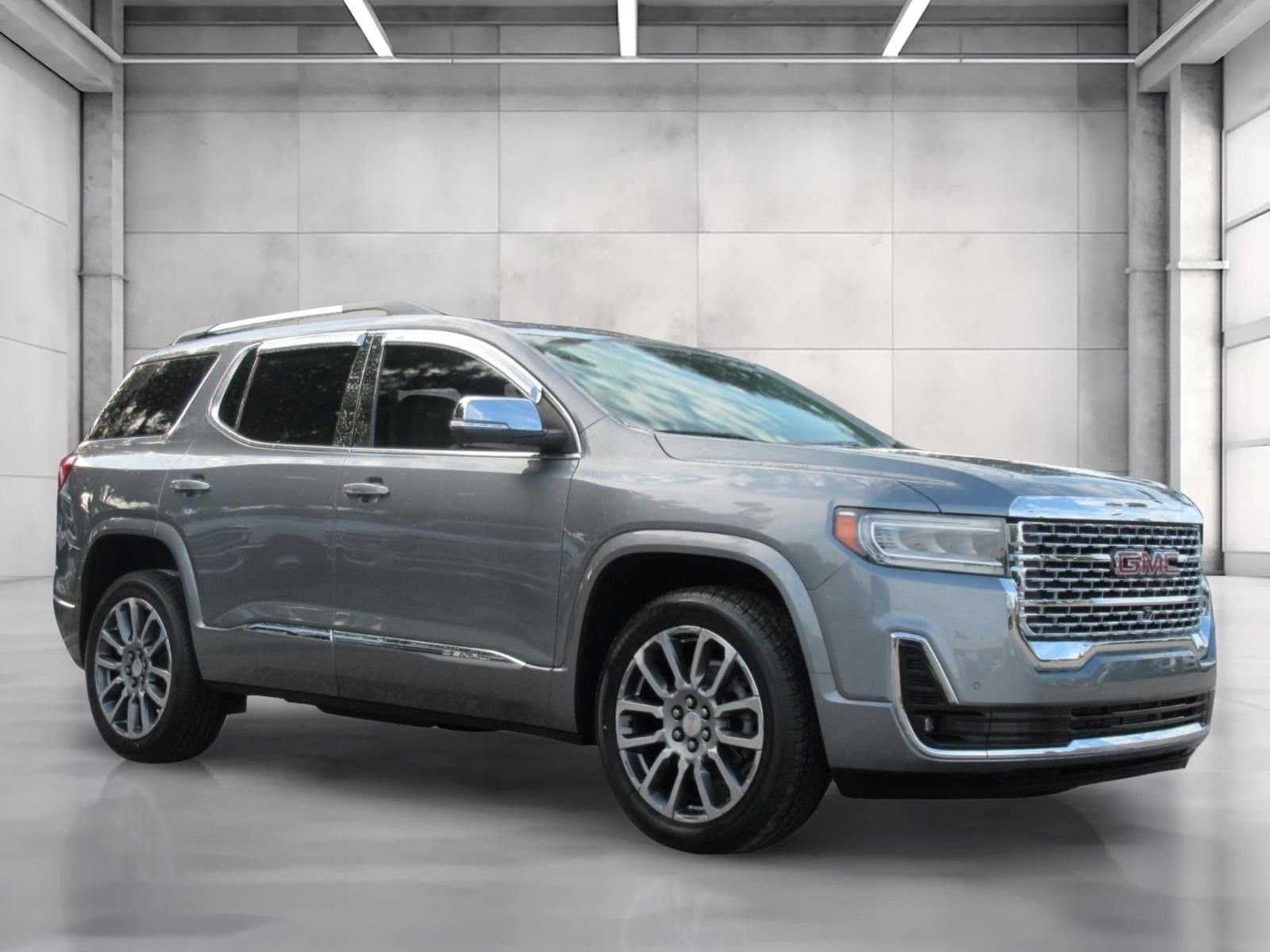 Used 2021 Gray GMC Denali image 1