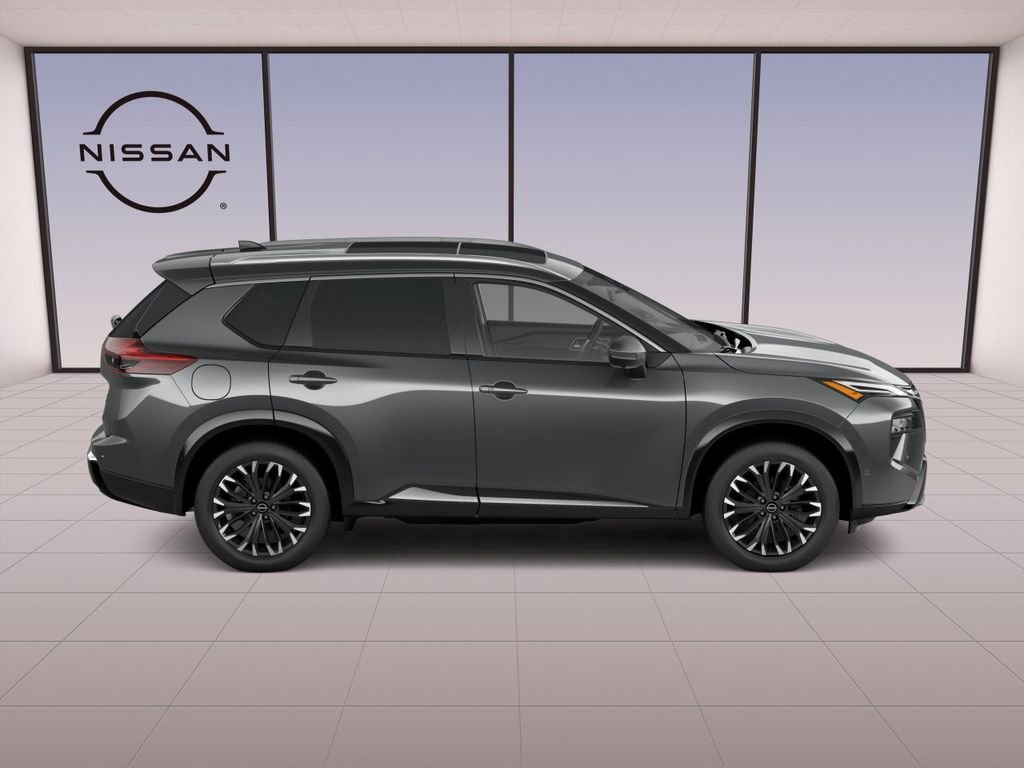 New 2026 Gray Nissan Platinum image 4