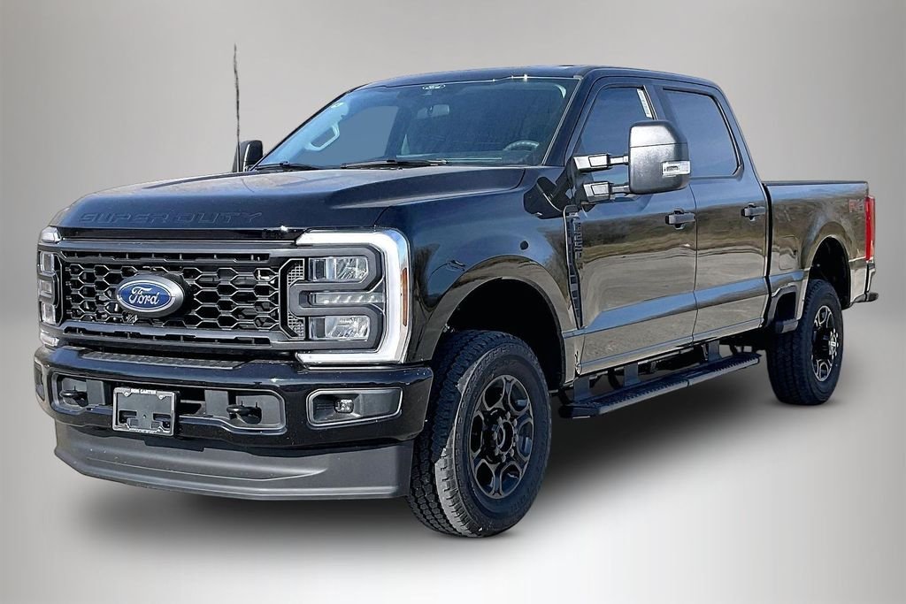 New 2026 Ford Super Duty F-250 XL 4D Crew Cab