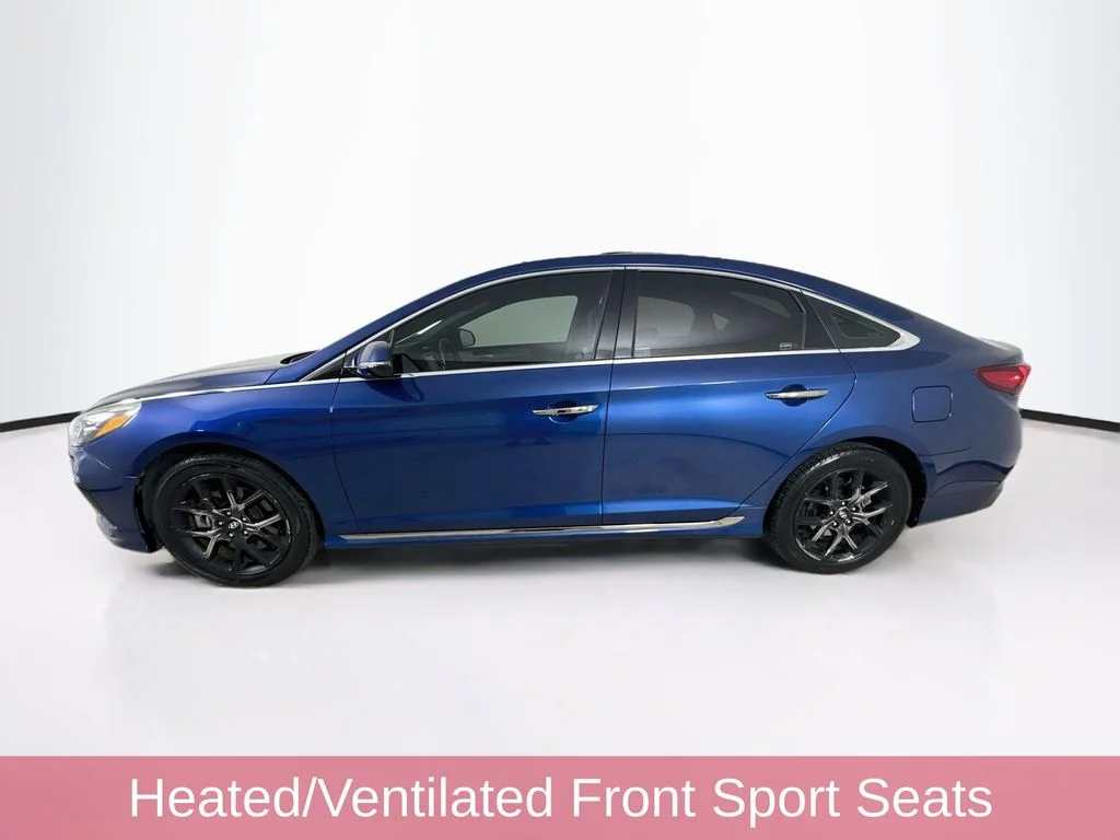 Used 2019 Blue Hyundai Limited image 4