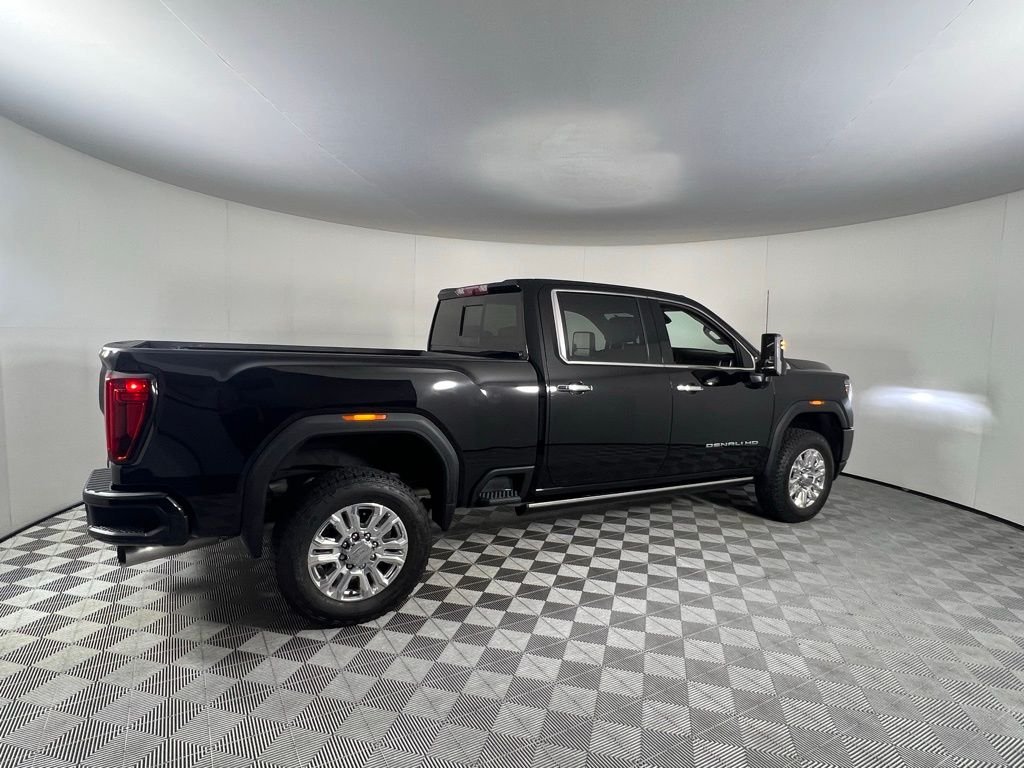2023 Gmc Sierra 2500 HD Denali photo 3