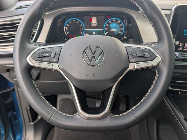 Used 2024 Blue Volkswagen 2.0T SE w/Technology image 12