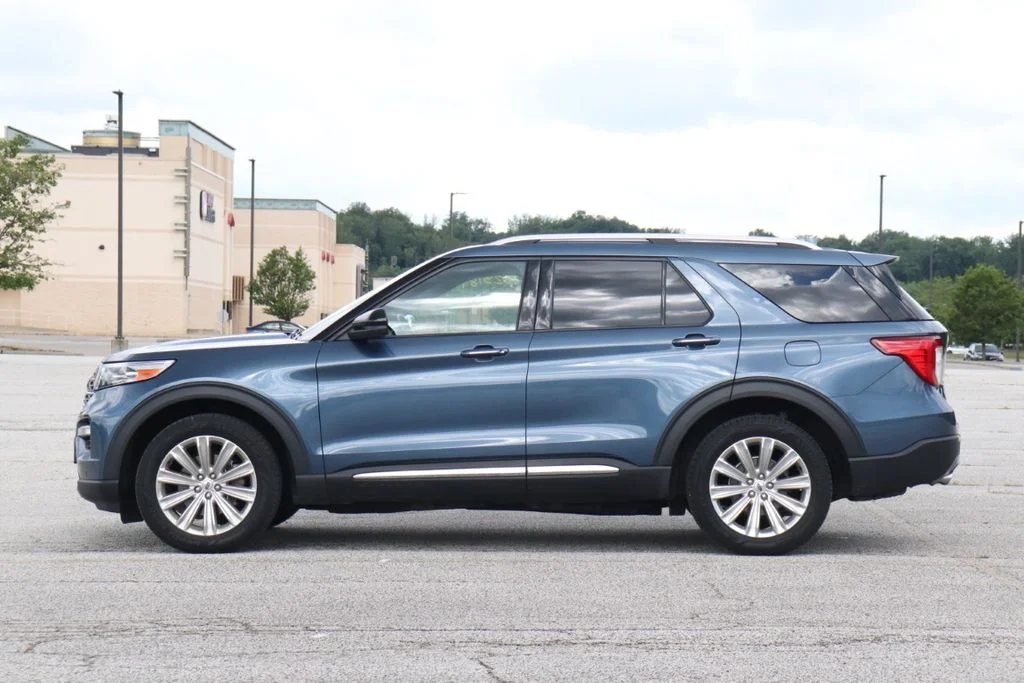 Certified Used 2020 Blue Metallic Ford Limited image 6