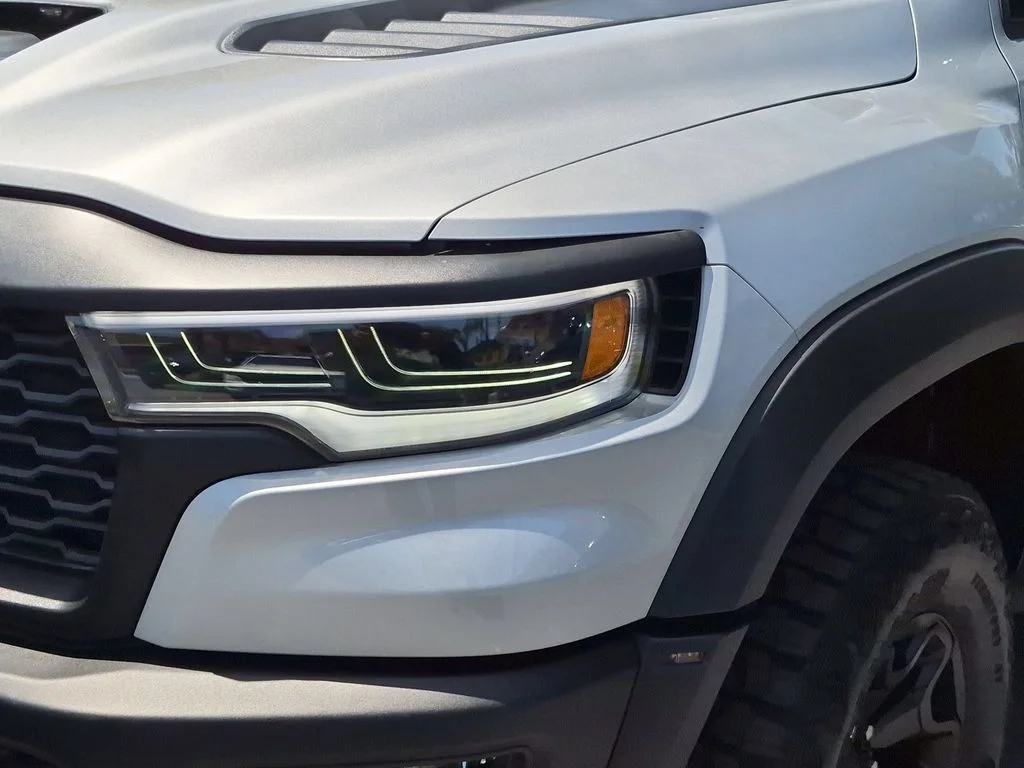 New 2026 Silver Zynith Exterior Paint RAM RHO image 9