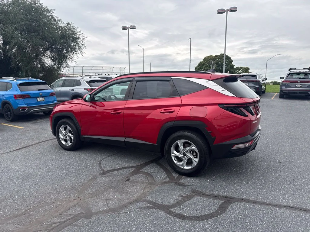 Used 2022 Calypso Red Hyundai SEL image 7