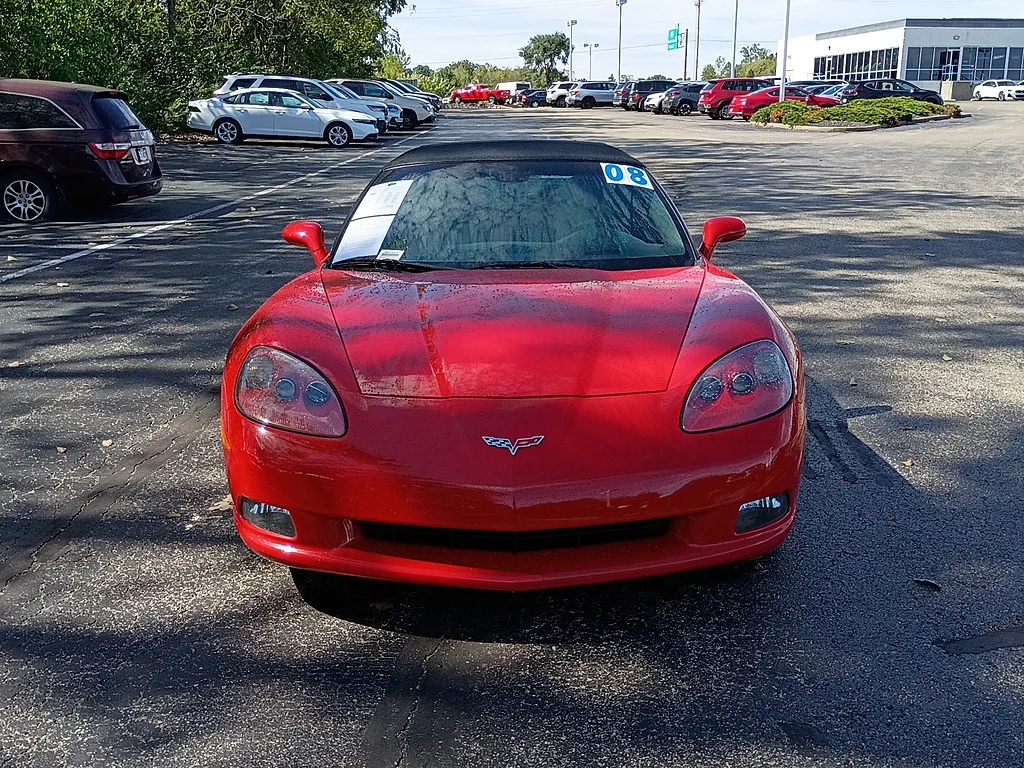 Used 2008 VICTORY RED Chevrolet Base image 8