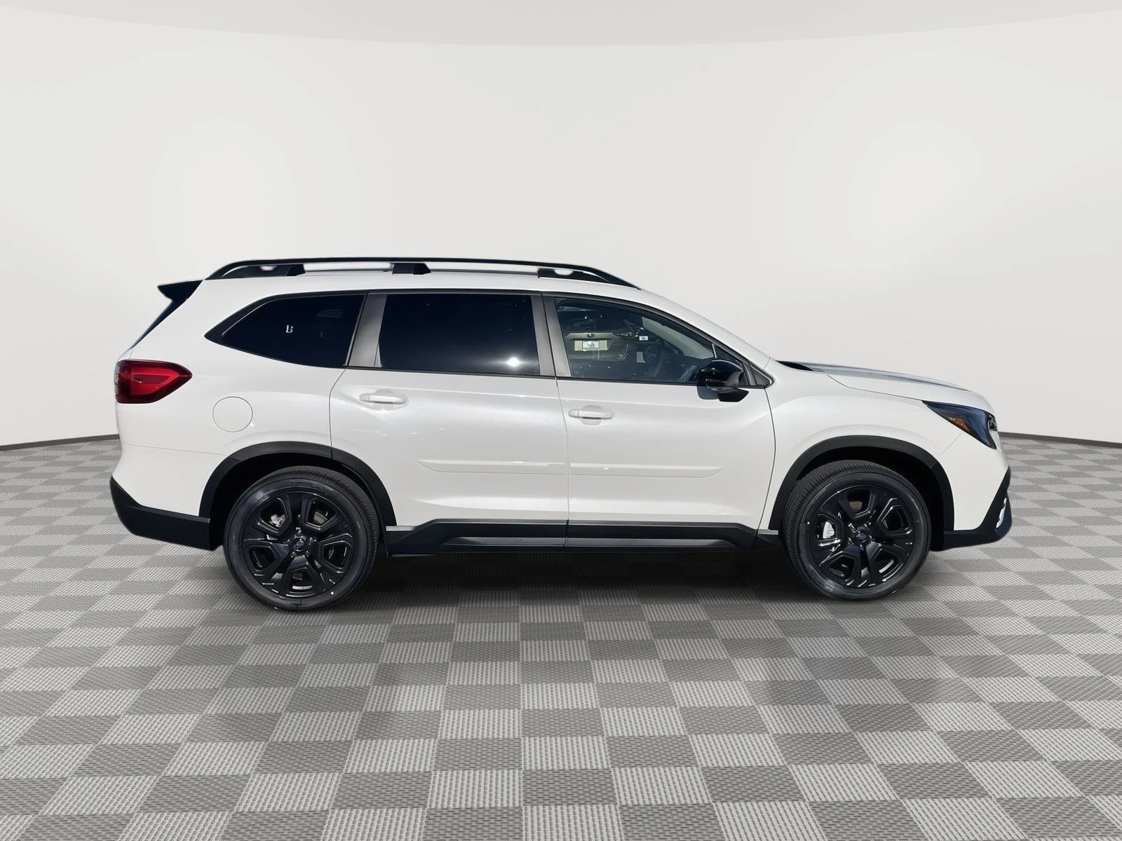 New 2026 Crystal White Pearl Subaru Onyx Edition Touring image 6