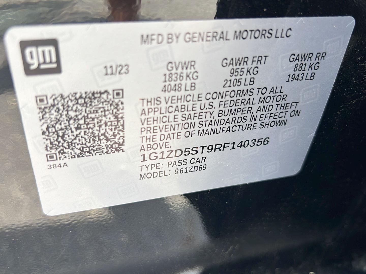 Used 2024 Mosaic Black Metallic Chevrolet LT image 40