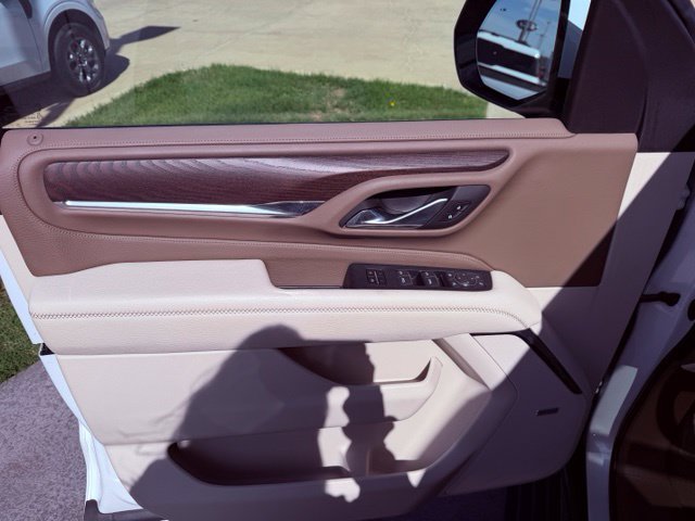 Used 2024 White GMC Denali image 11