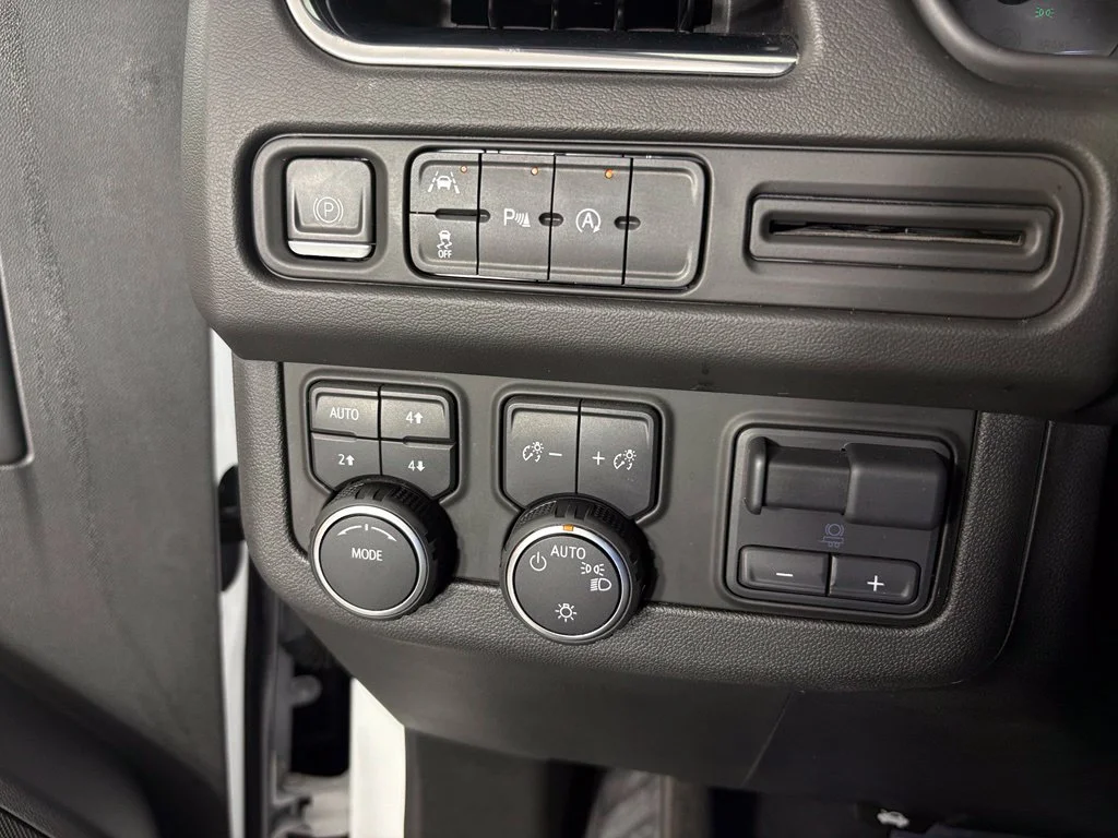 Used 2023 White Chevrolet LS image 21