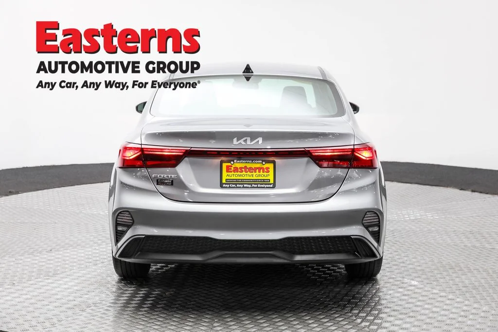 Used 2024 Gray Kia LXS image 6