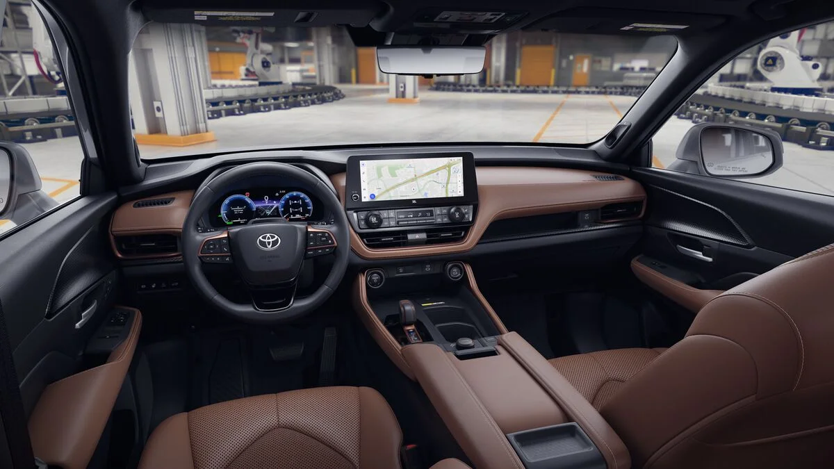 New 2026 Cement Toyota MAX Platinum image 19