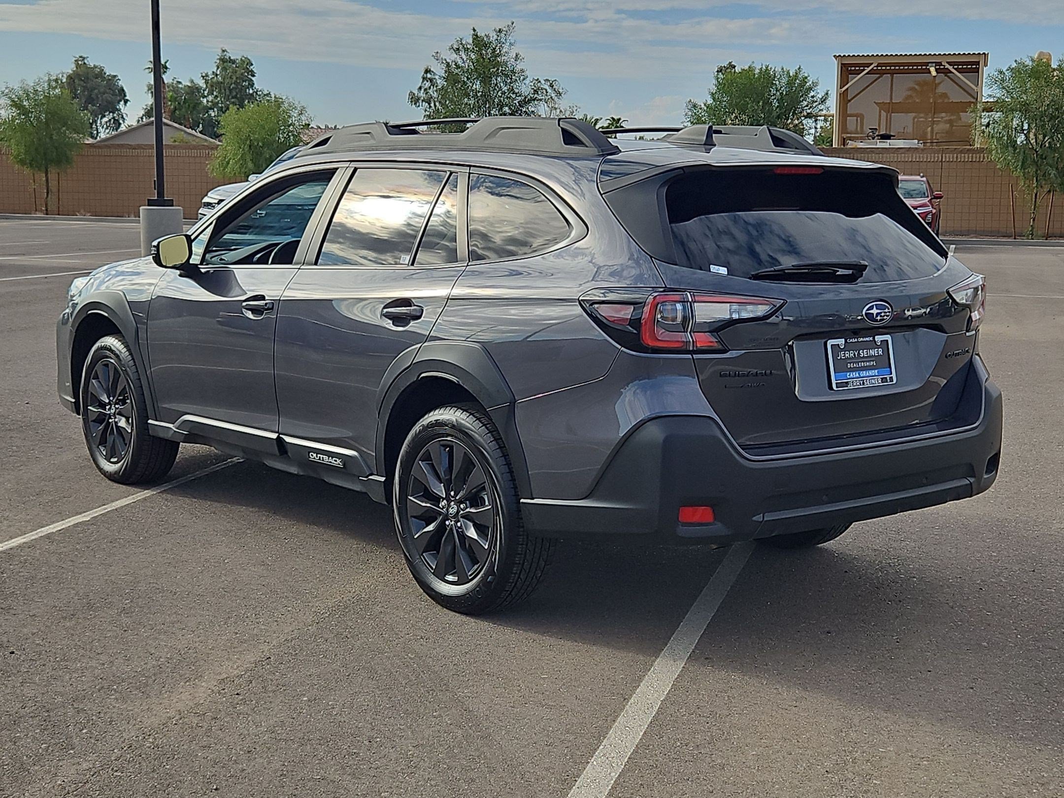 2025 Subaru Outback Onyx Edition - Photo 3
