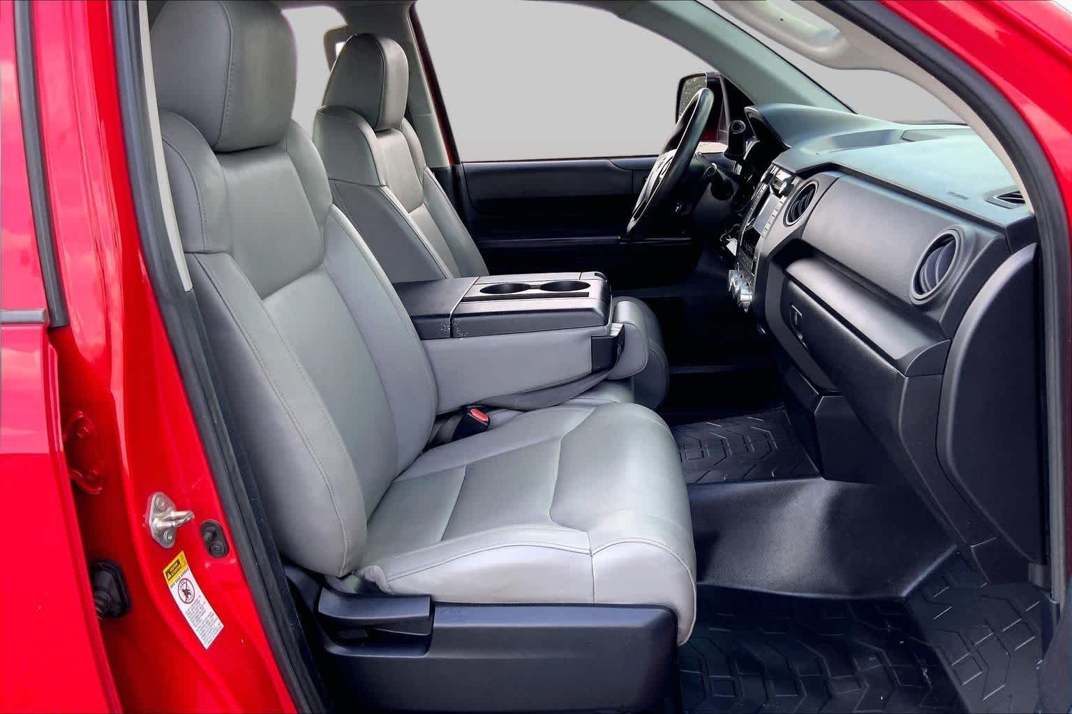Used 2014 Radiant Red Toyota SR image 9