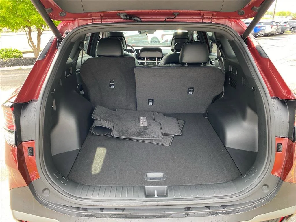 Certified Used 2024 Dawning Red Kia X-Line image 27