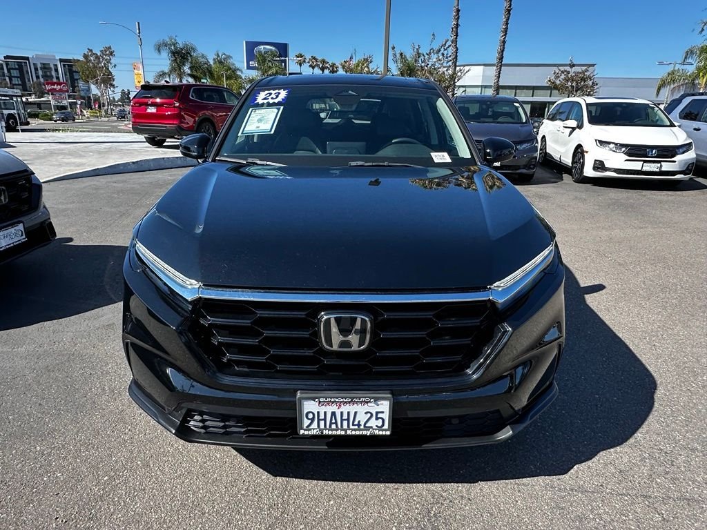 Used 2023  Honda EX-L image 3