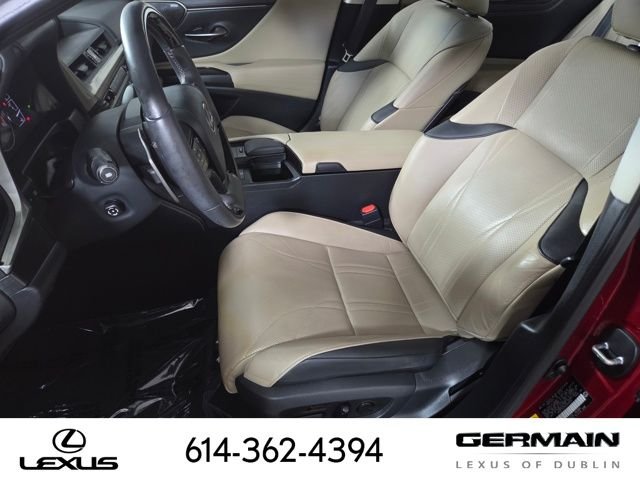 Used 2019 Red Lexus 350 Luxury image 17