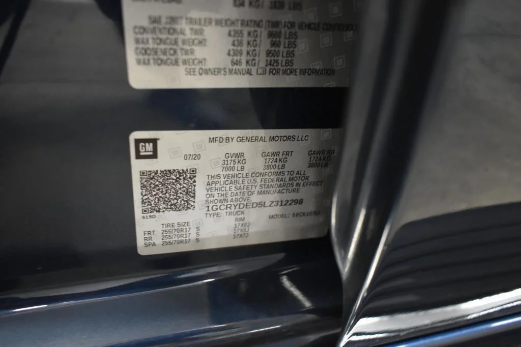 Certified Used 2020 Northsky Blue Metallic Chevrolet LT image 24