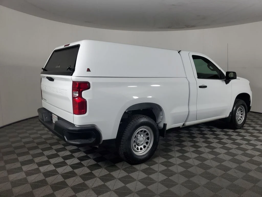 Used 2023 White Chevrolet WT image 4