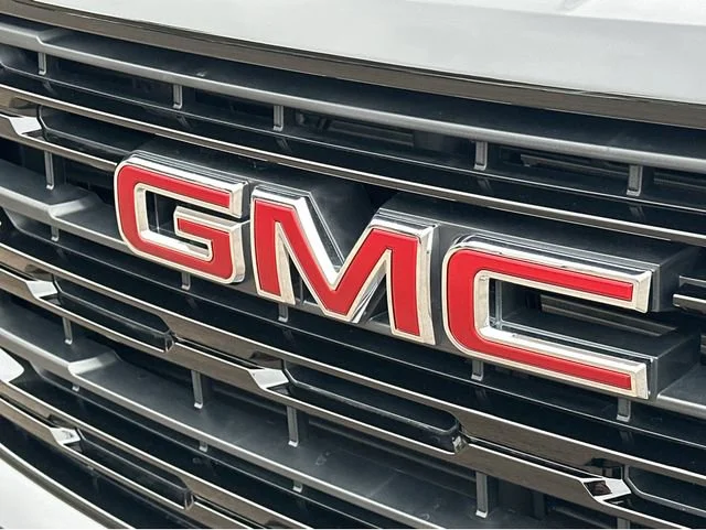 New 2026 Onyx Black GMC Elevation image 33