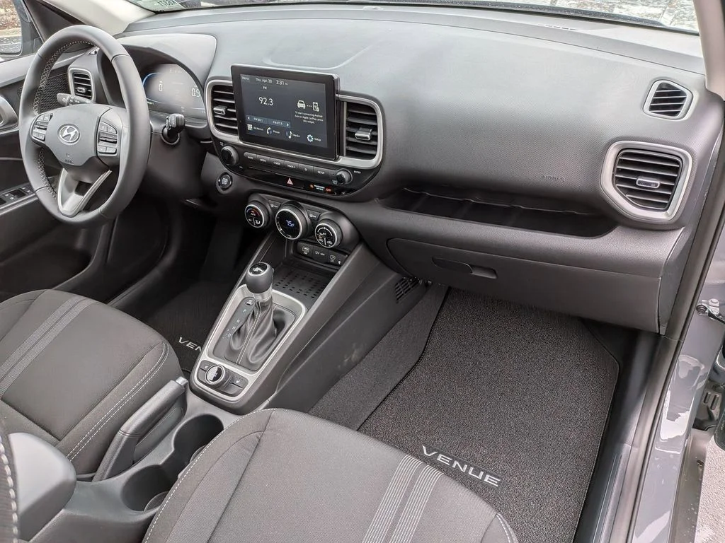 New 2026 Gray Hyundai SEL image 30