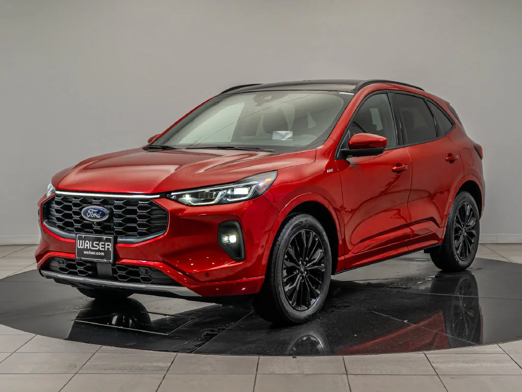 Used 2024 Rapid Red Metallic Tinted Clearcoat Ford ST-Line Elite image 1