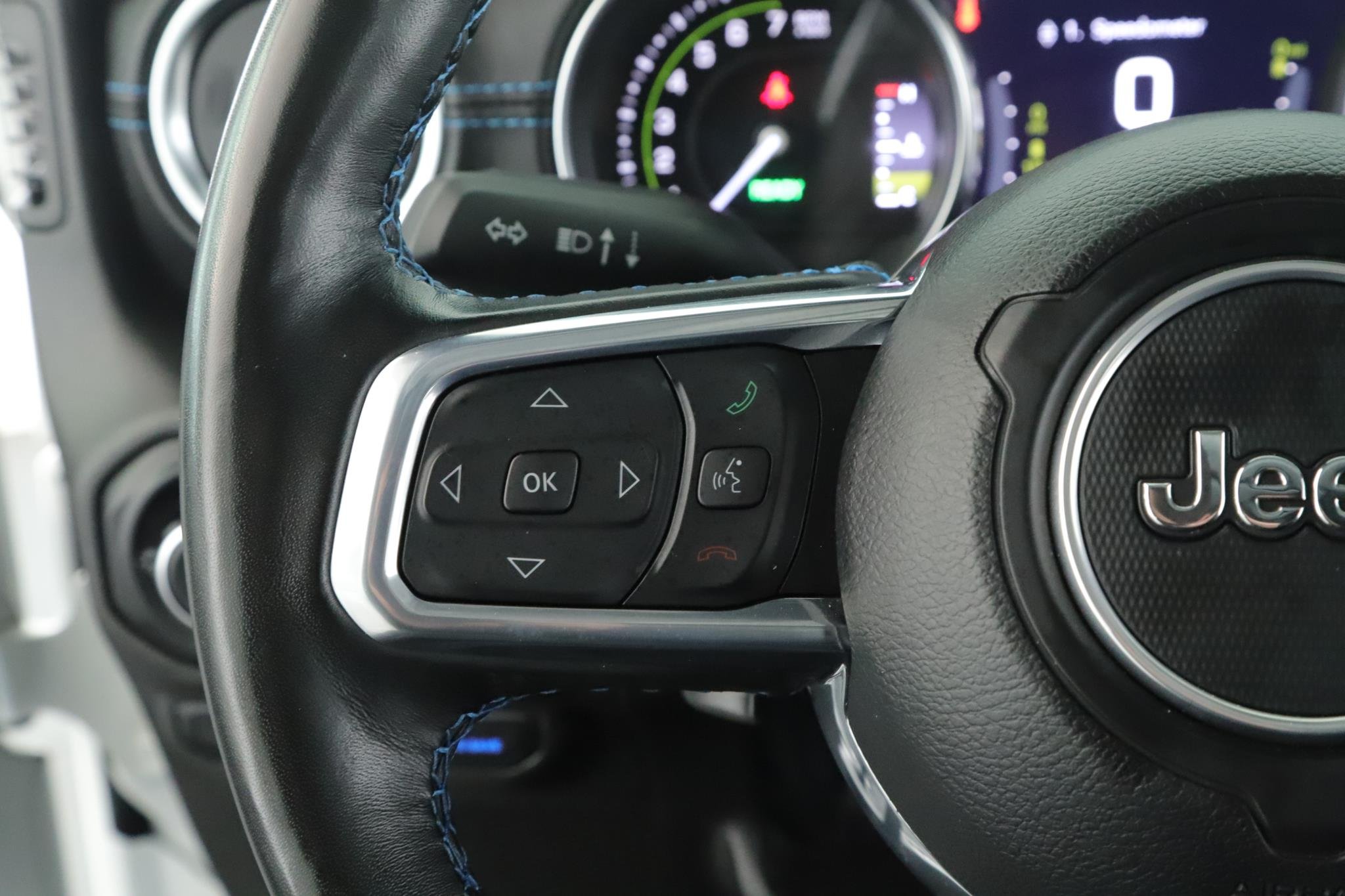 2022 Jeep Wrangler Unlimited Rubicon 4XE - Photo 11