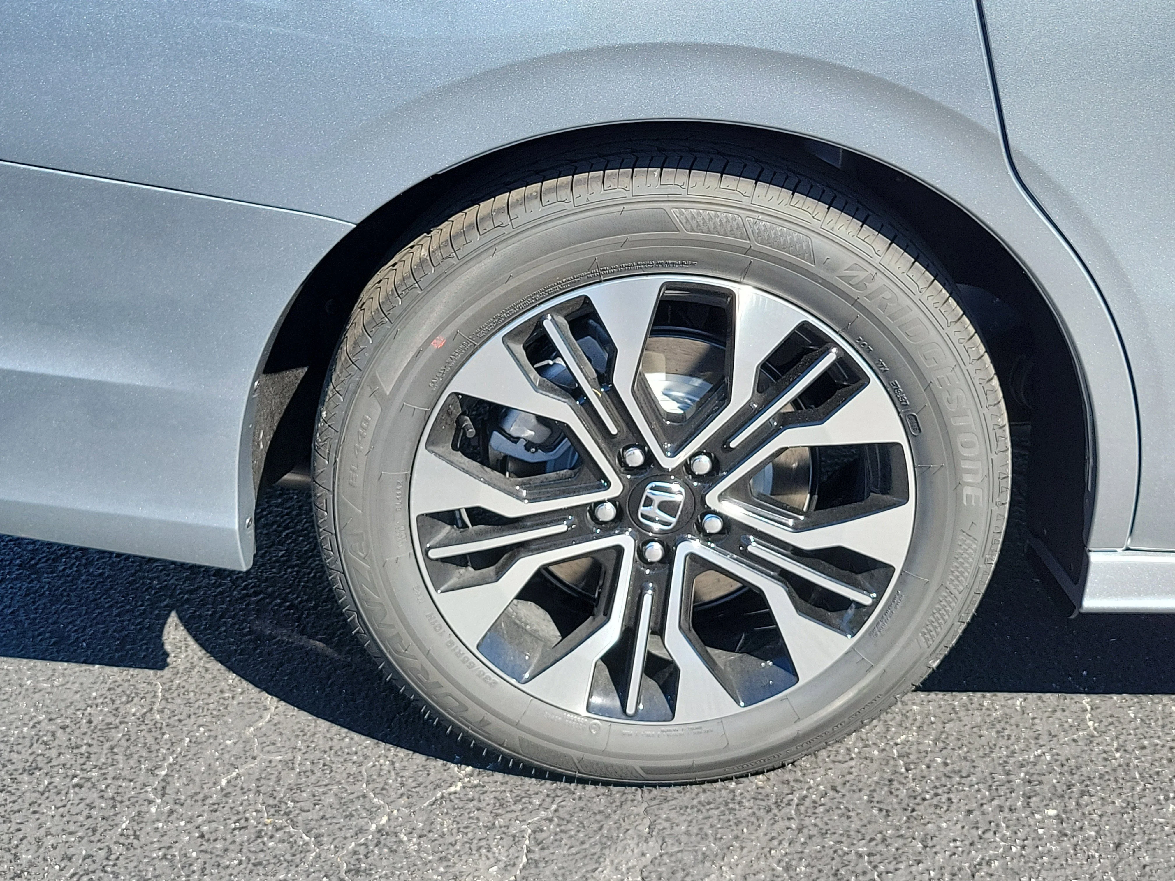 2026 Honda Odyssey Elite - Photo 36