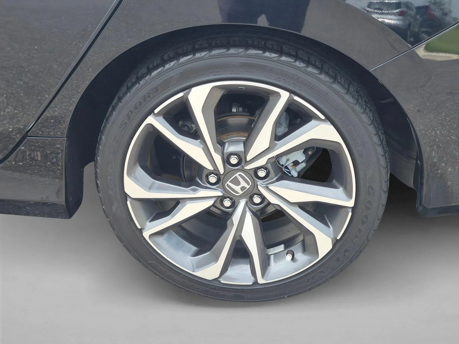 Used 2021 Black Honda Touring image 21
