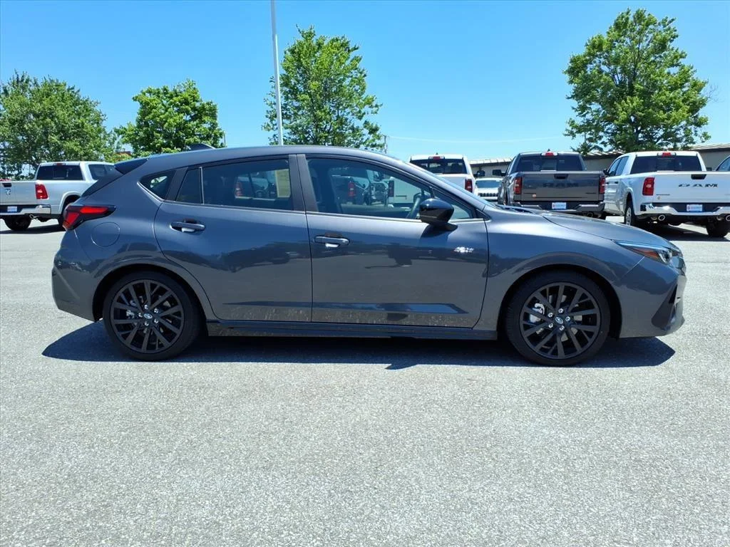 Used 2025 Magnetite Gray Metallic Subaru RS image 3