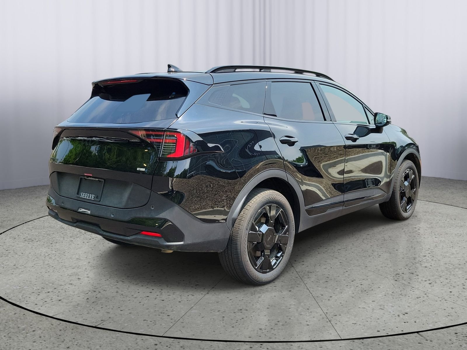 Used 2026 Black Kia X-Line image 3