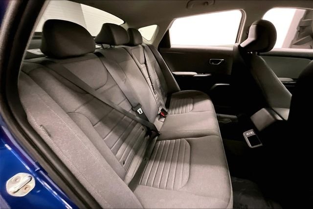 2025 Kia K4 EX - Photo 24