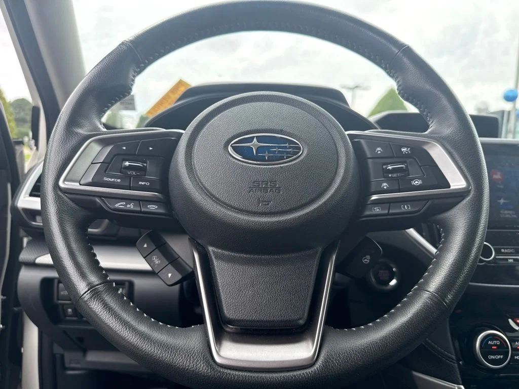 Used 2021 White Subaru Limited image 7