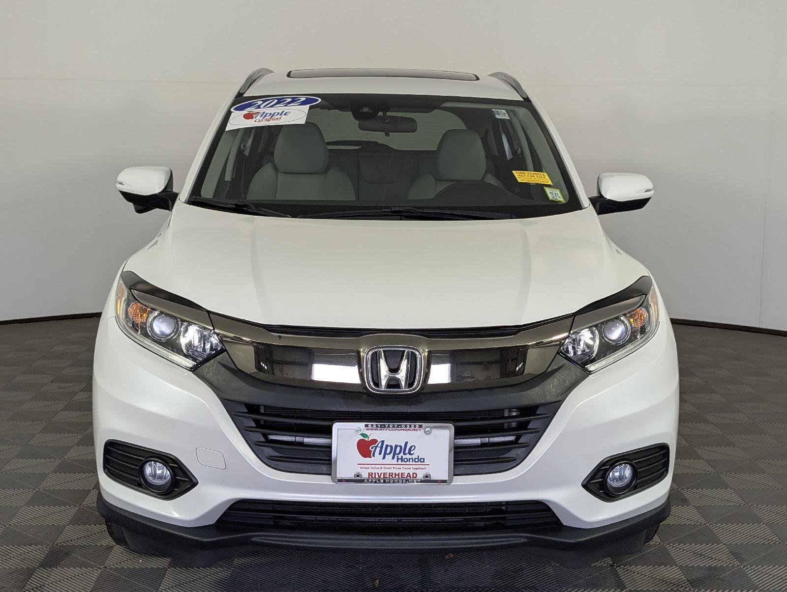Used 2022 Platinum White Pearl Honda EX image 2