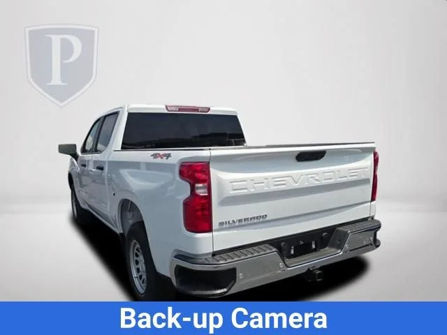 New 2026 Summit White Chevrolet WT image 10