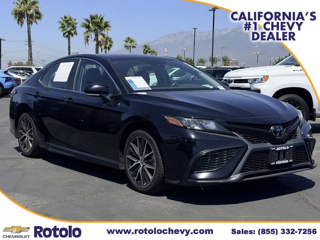 2024 Toyota Camry SE