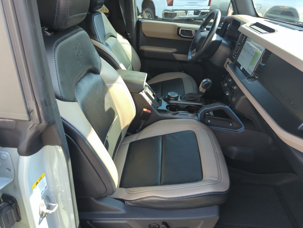 Used 2022 Green Ford Wildtrak image 33