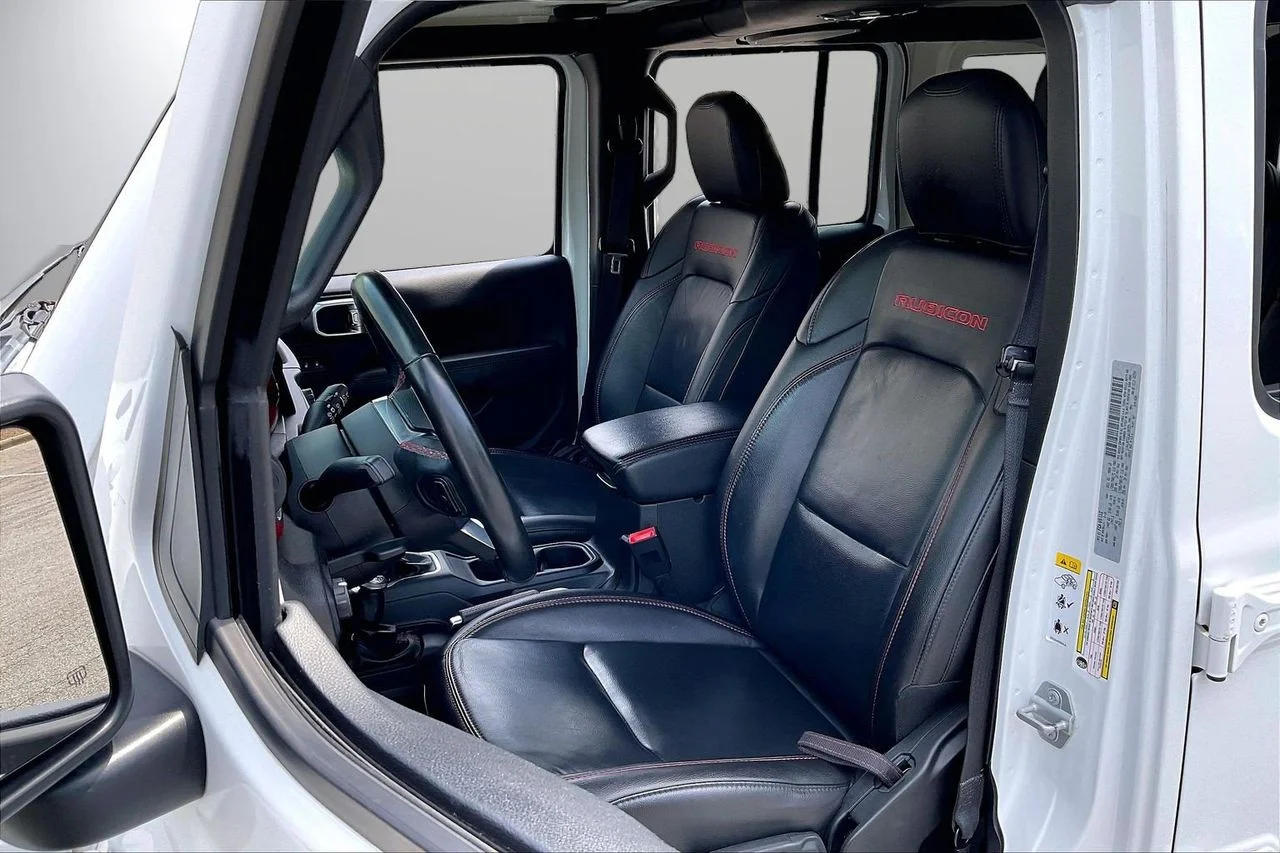 Certified Used 2018 White Jeep Rubicon image 21