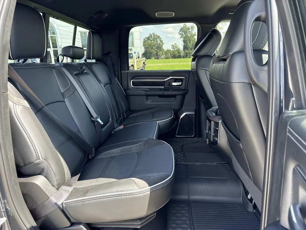 2026 RAM 2500 Laramie - Photo 21