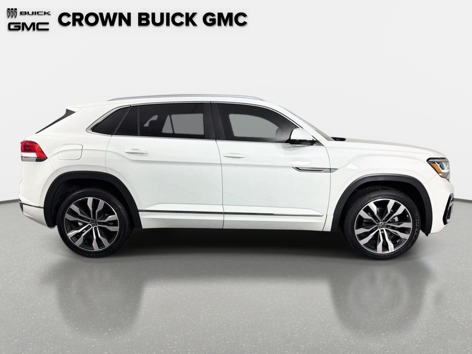 Used 2020 Pure White Volkswagen 3.6L V6 SEL R-Line image 4