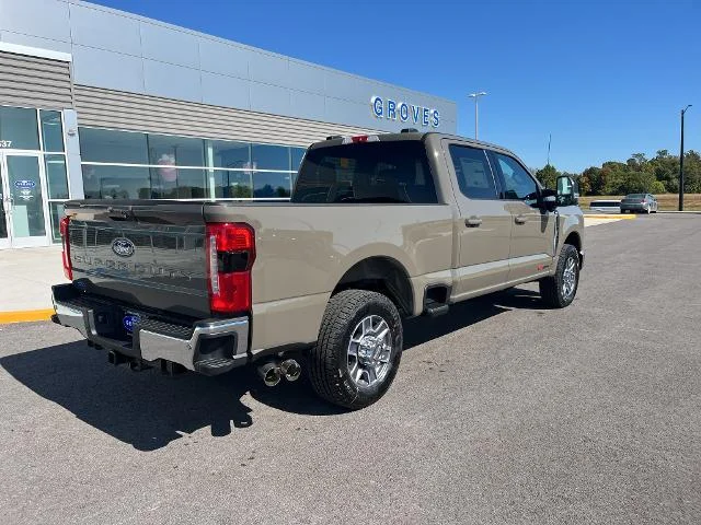 New 2027 Marsh Gray Metallic Ford F-350® Lariat® image 27