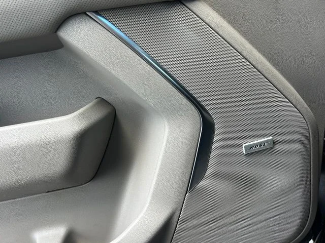 Used 2022 Blue GMC SLT image 31