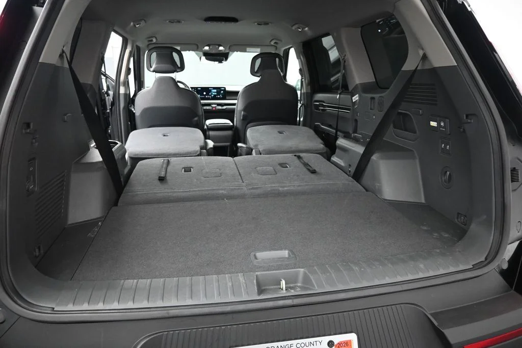 Used 2024 Black Kia Light Long Range image 26