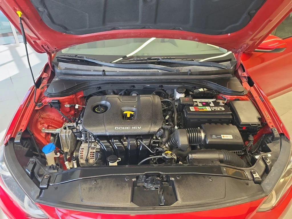 Used 2018 Red Hyundai SEL image 27