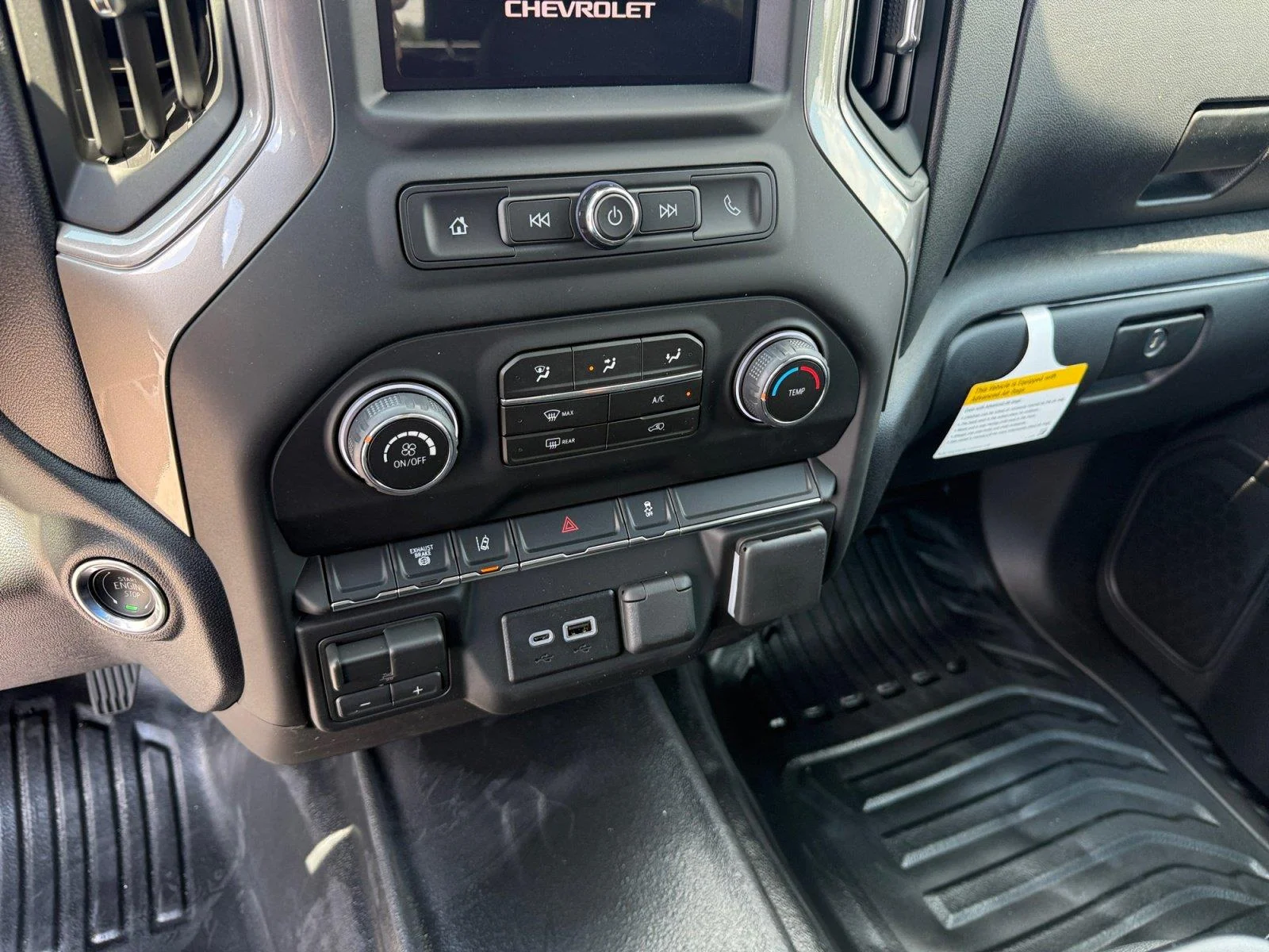 New 2026 Summit White Chevrolet Work Truck image 12