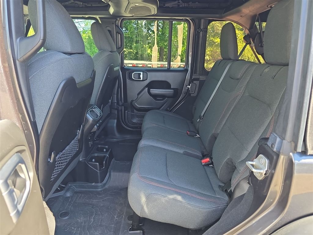 Used 2024 Gray Jeep Rubicon image 16