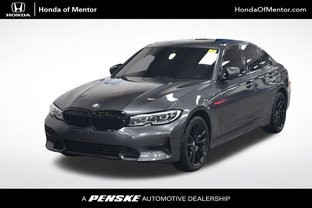 2021 BMW 3 Series 330i xDrive Sedan's photo