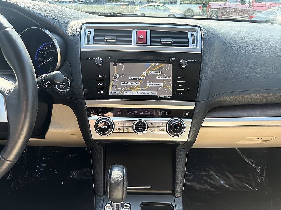 Used 2017 Twilight Blue Metallic Subaru Limited image 15