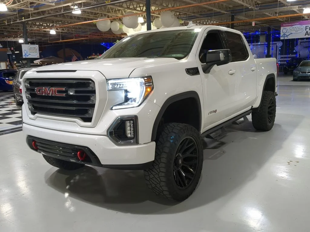 2021 GMC Sierra 4WD Crew Cab Short Box AT4's photo